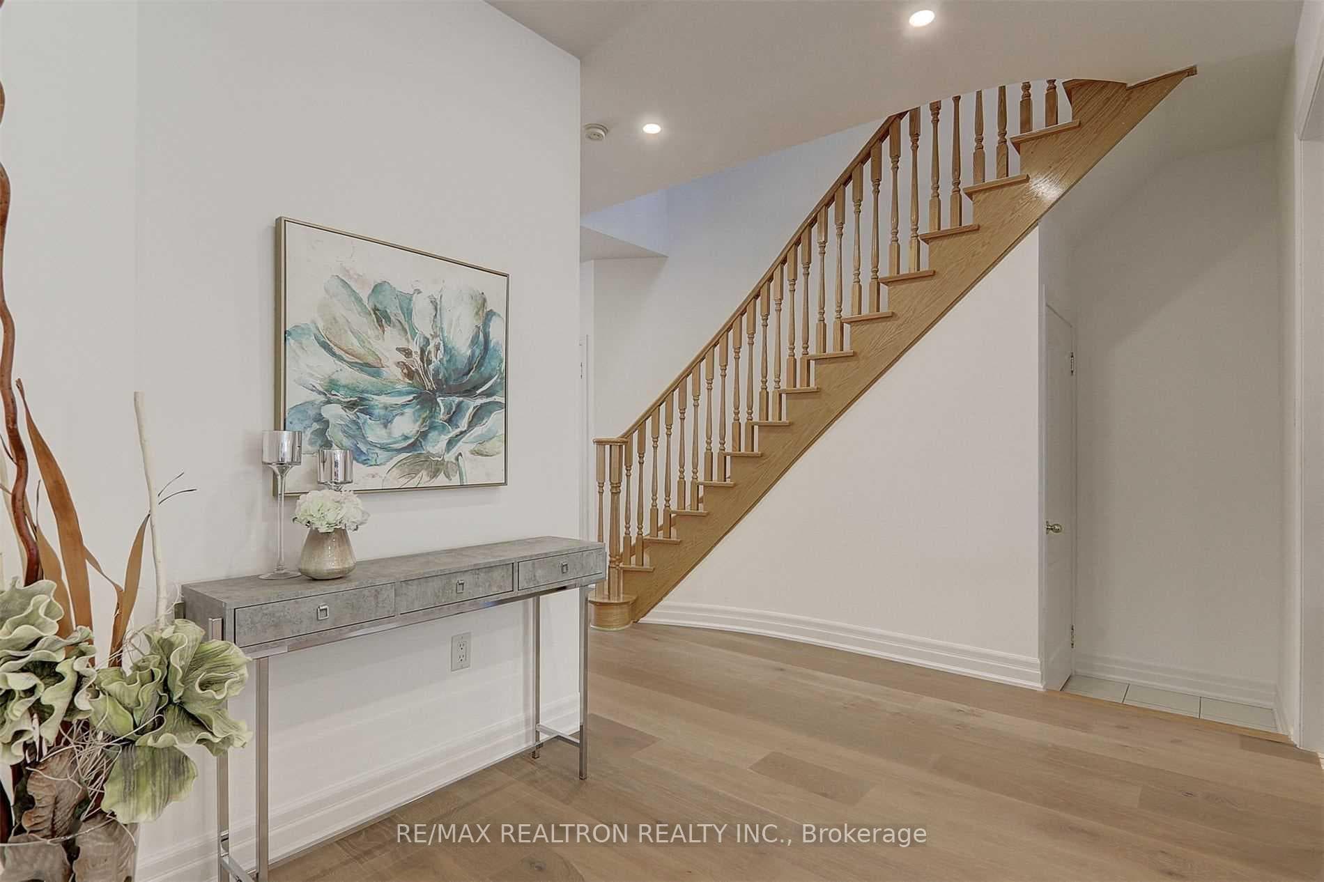 8 Townwood Drive Unit 67 photo 6