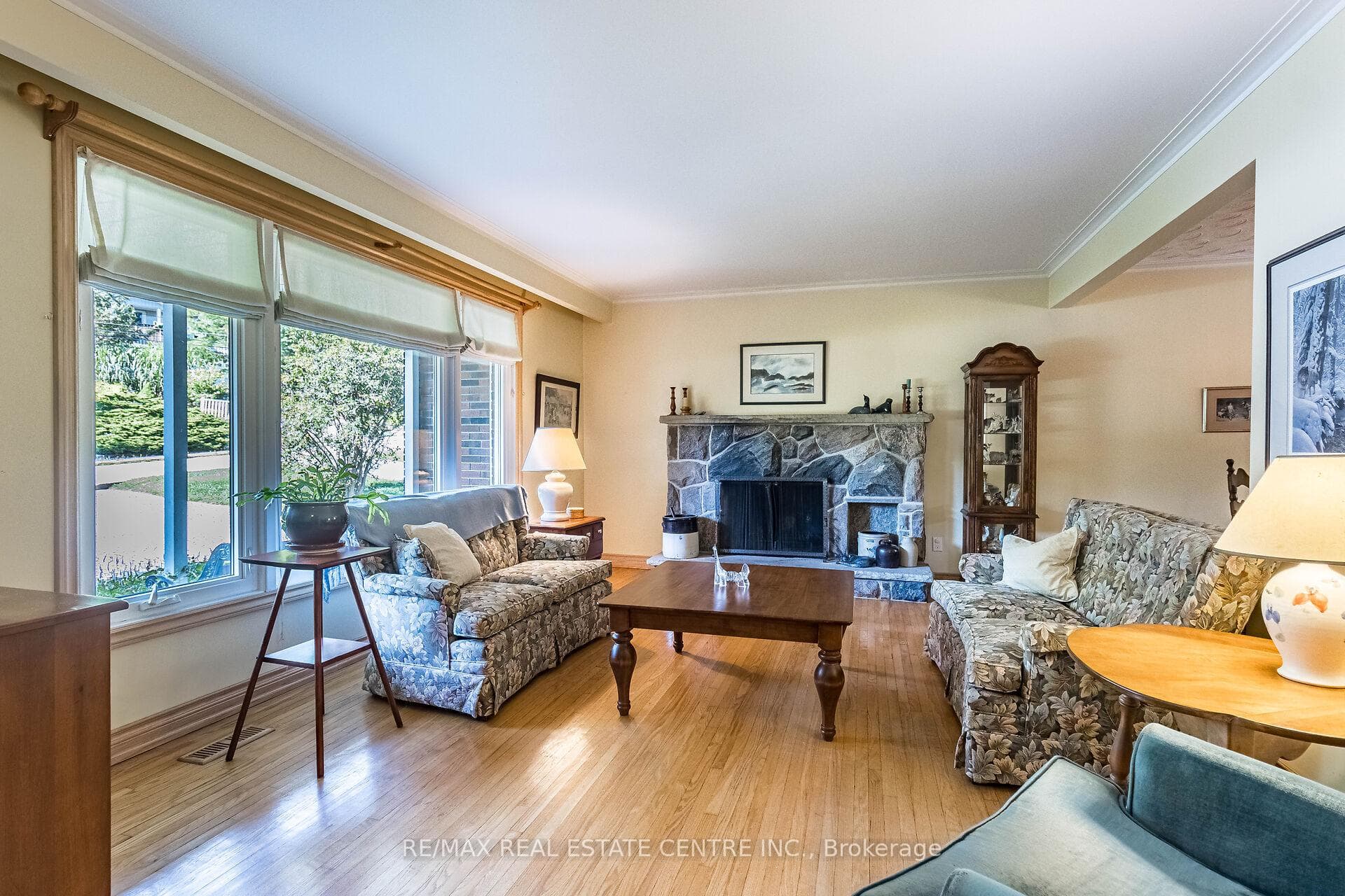 118 Ontario Street photo 3