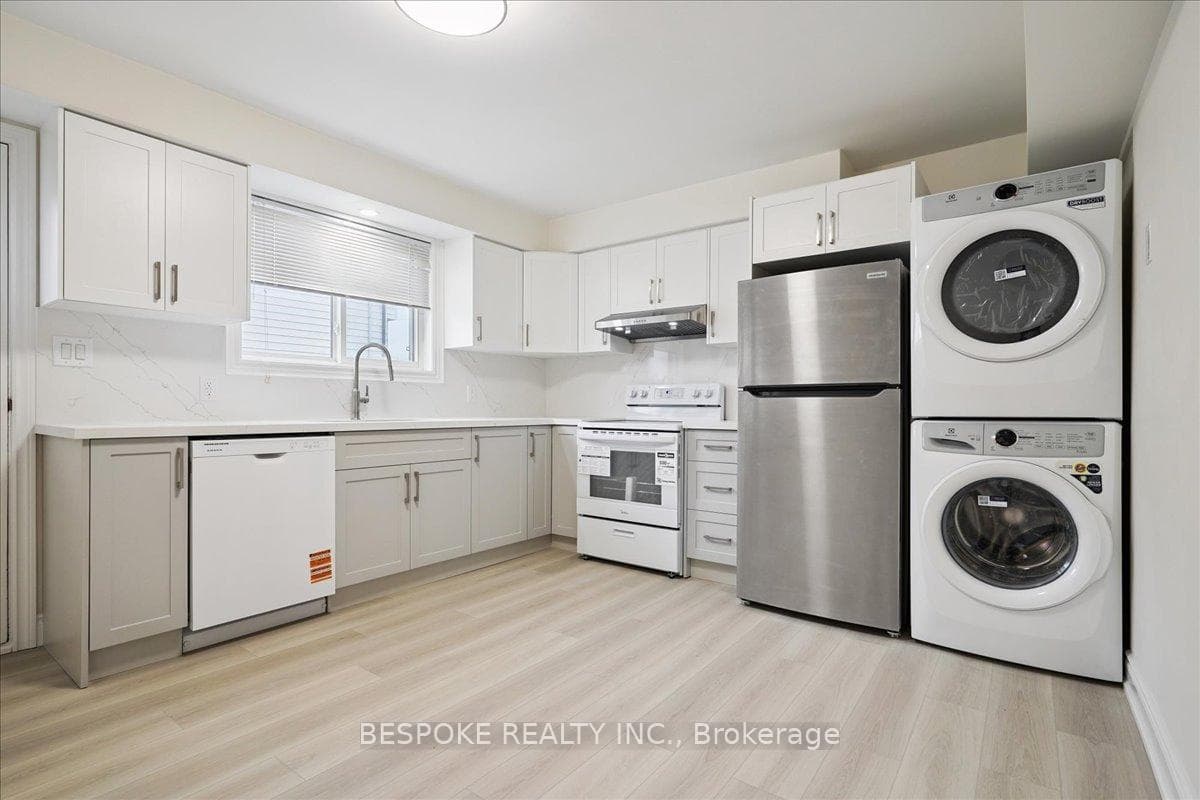 355 Oshawa Boulevard Unit Main photo 7