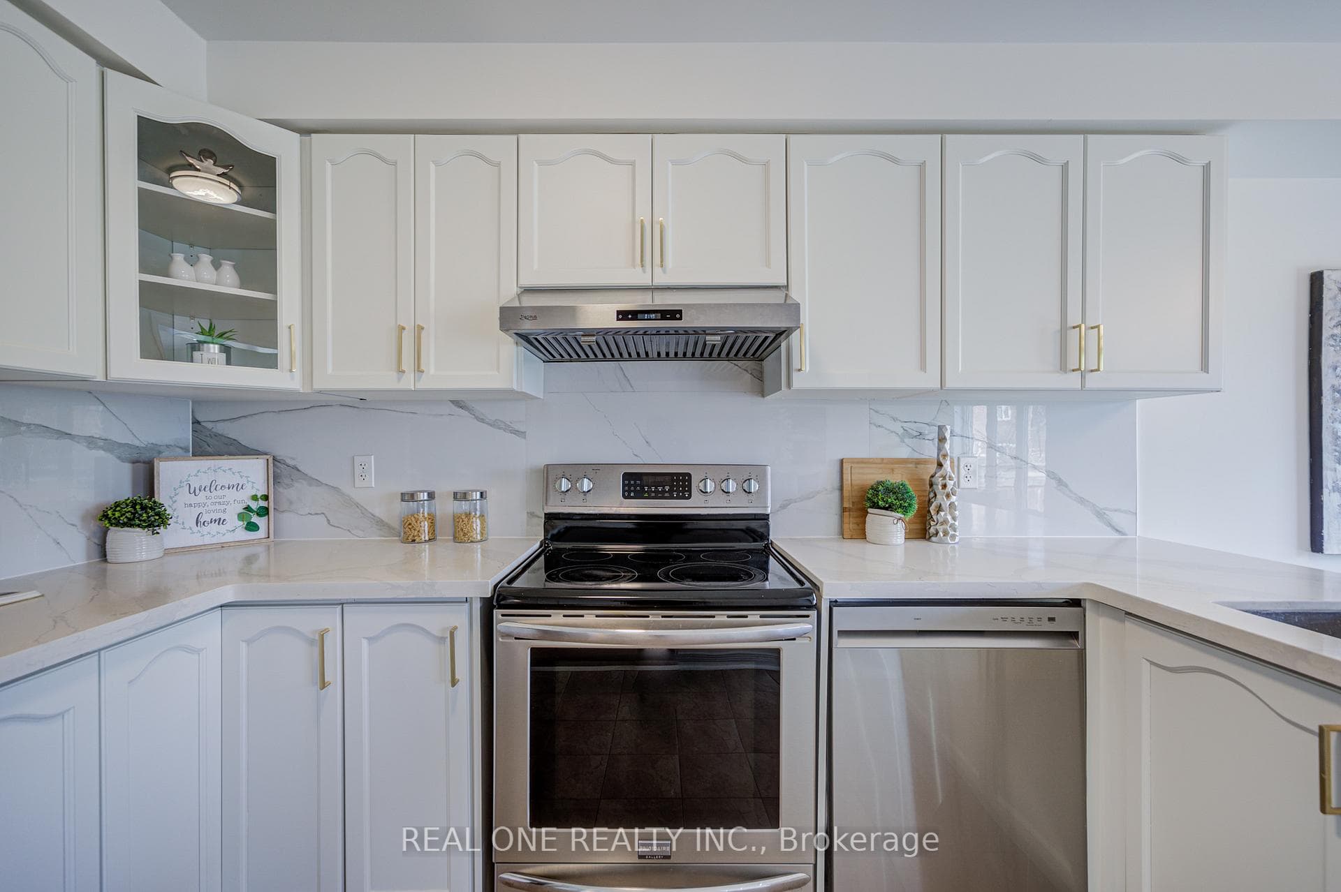 65 Westcliffe Crescent photo 20