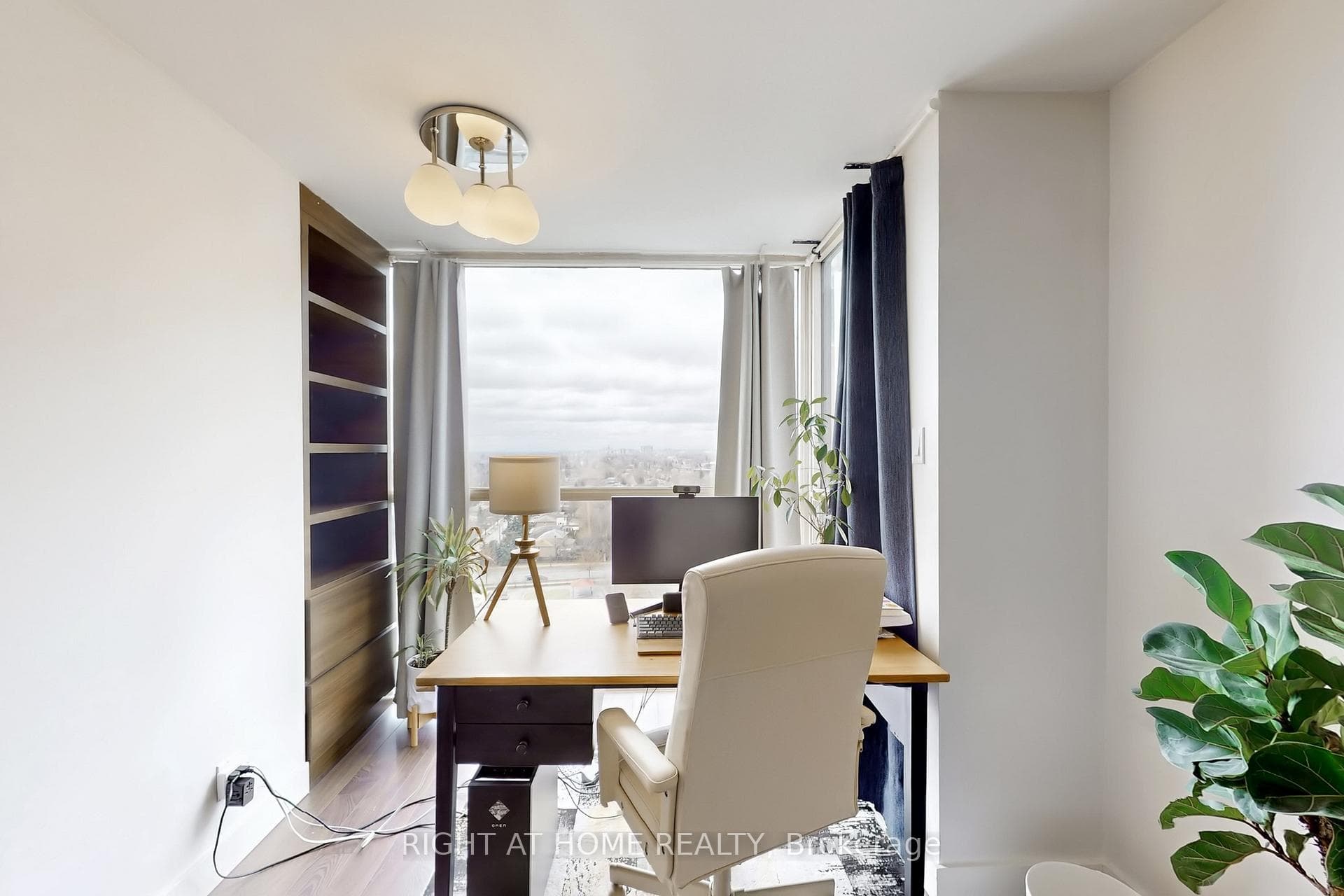 5460 Yonge Street Unit 1404 photo 28