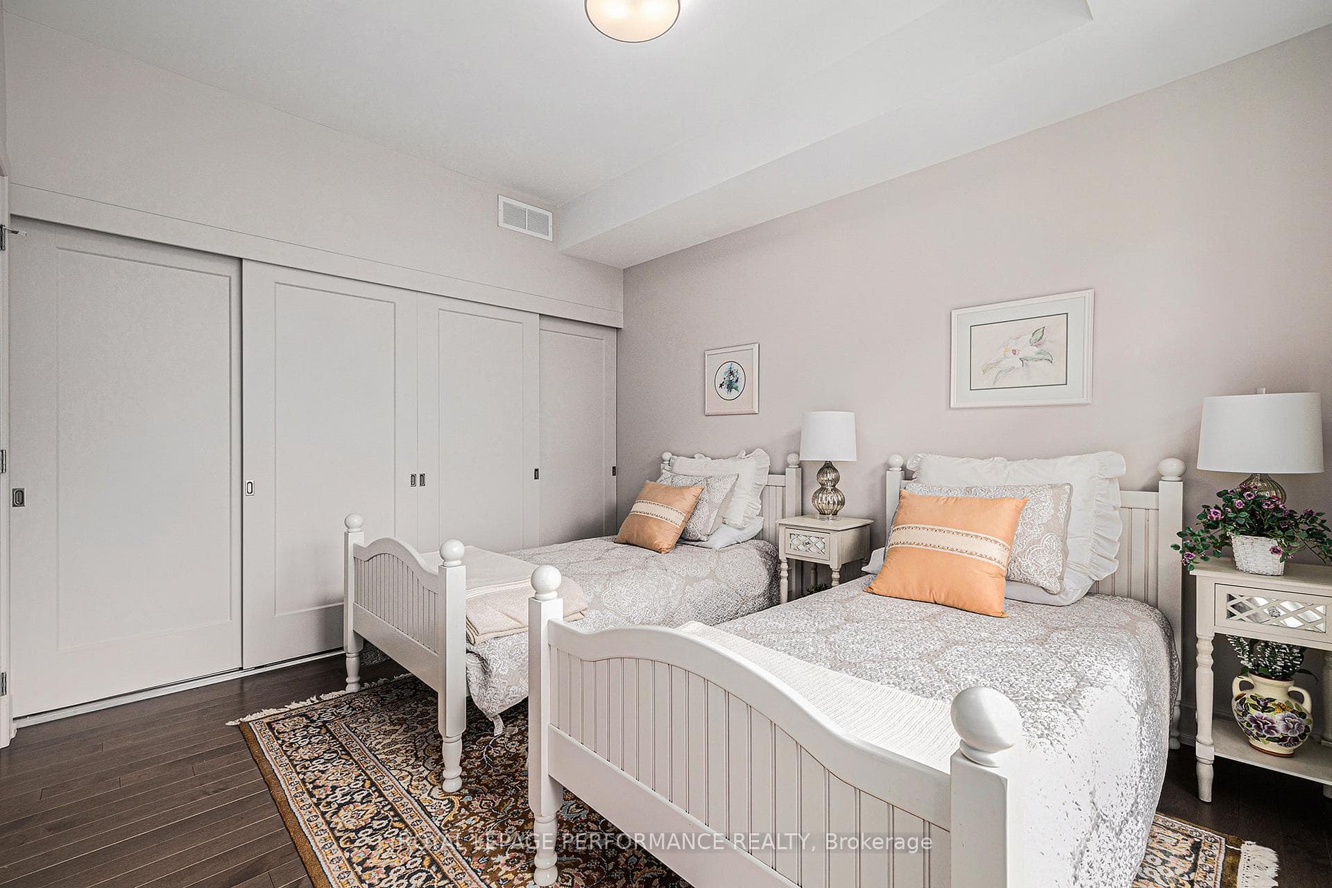 315 Elizabeth Cosgrove Private Unit 203 photo 24
