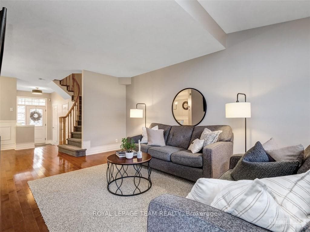 4359 WILDMINT Square photo 7