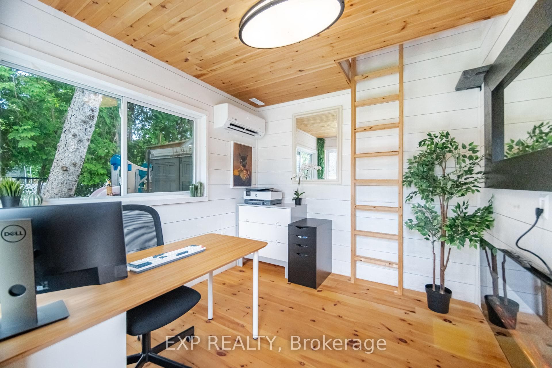 127 Acton Boulevard photo 39