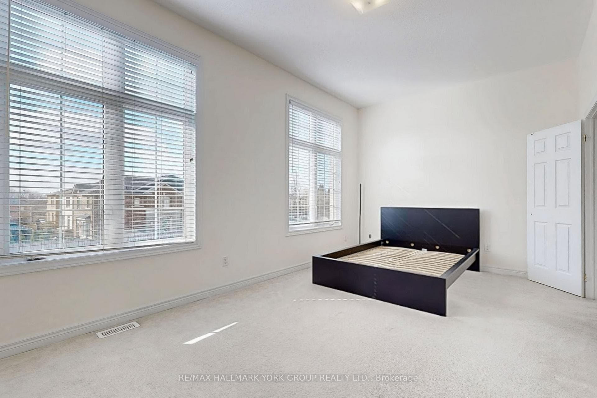 90 Braebrook Drive photo 14