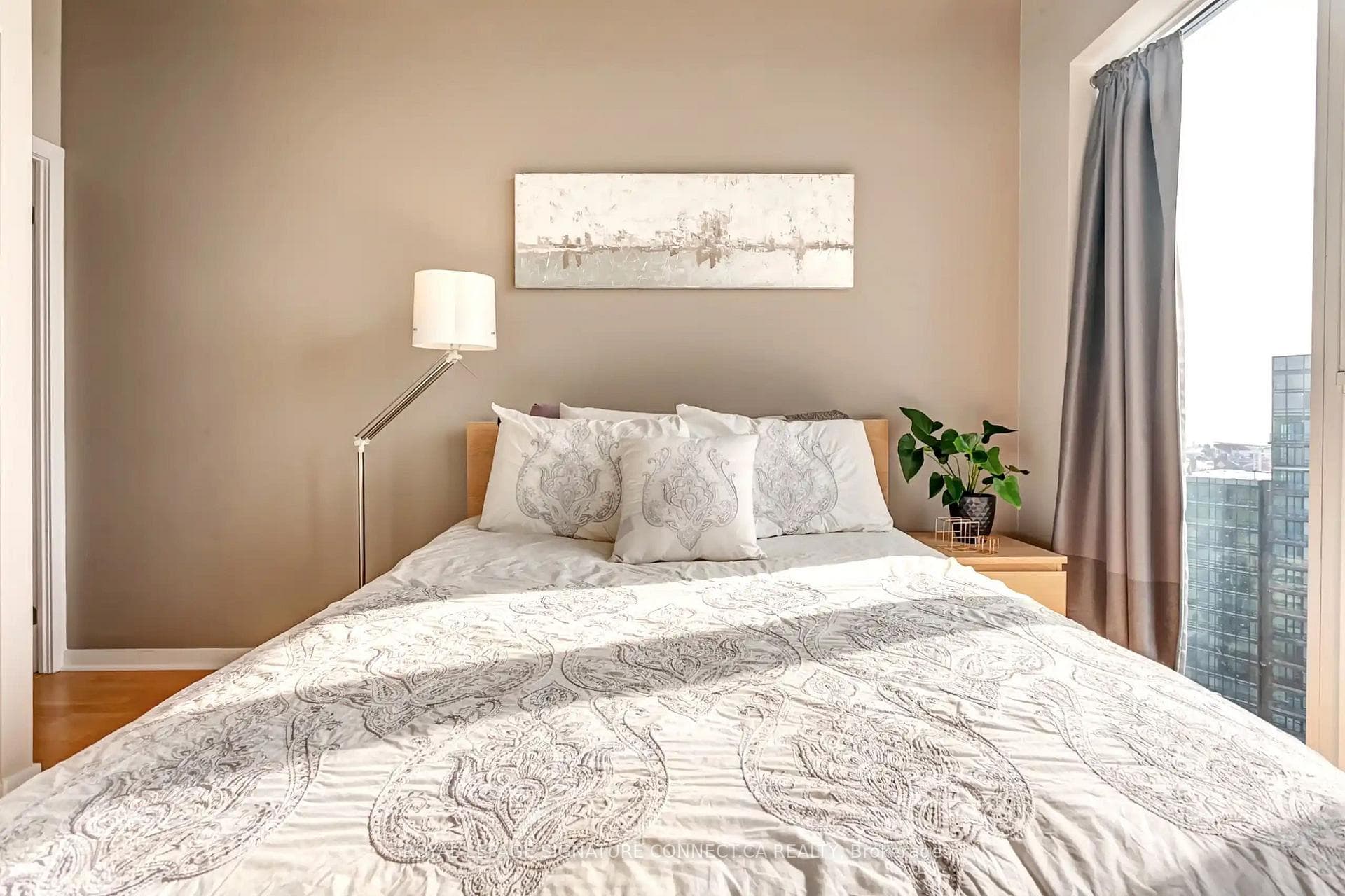 150 Sudbury Street Unit 1812 photo 11