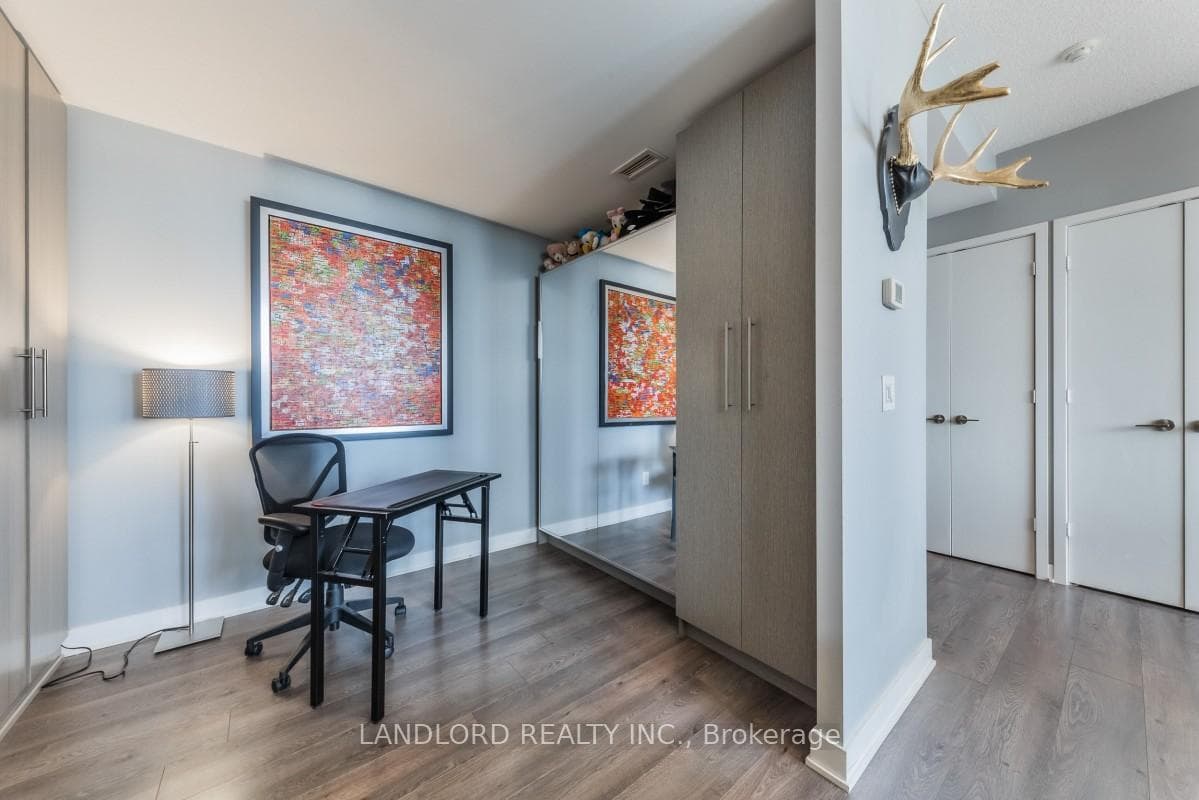 110 Charles Street Unit 2609 photo 19