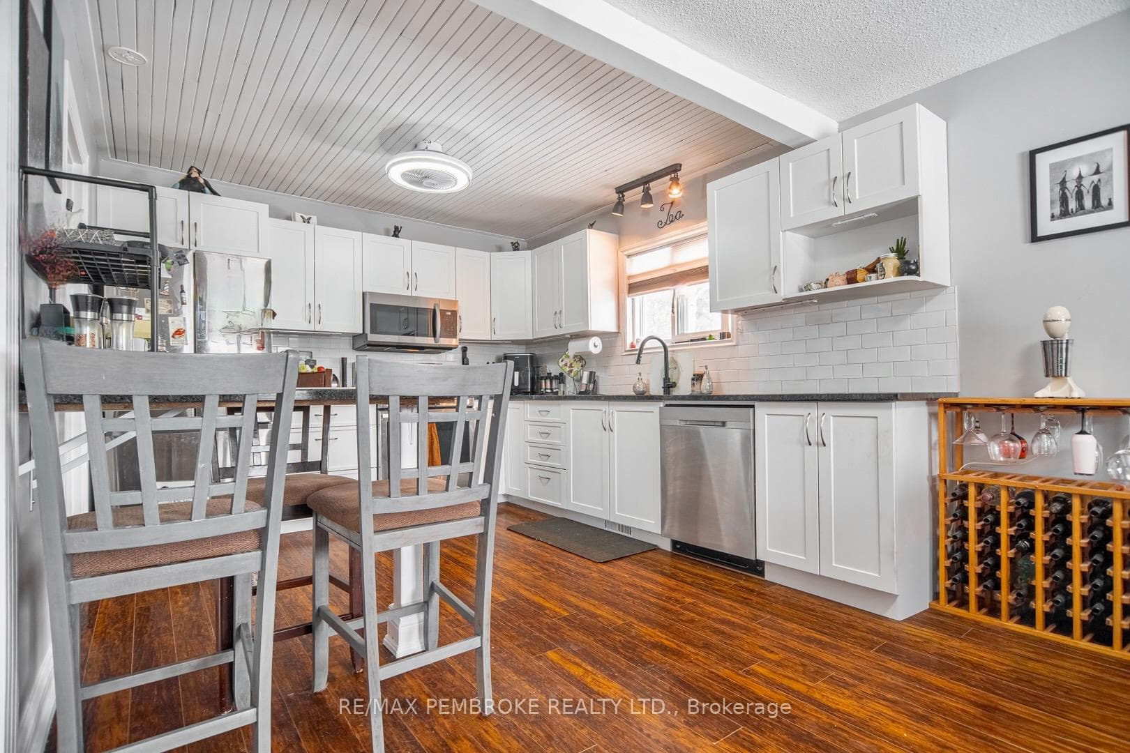 61 DORAN Road photo 11