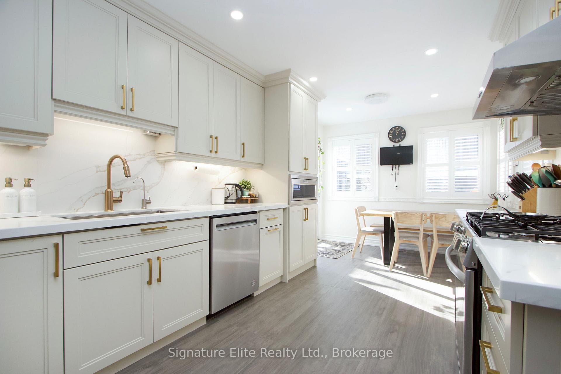 1669 Dellbrook Avenue Unit Upper photo 12