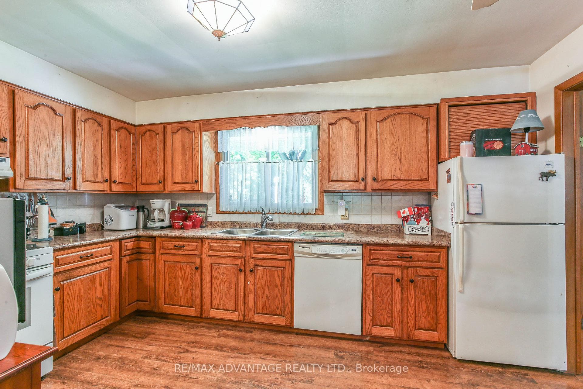 23617 Wellburn Road photo 24