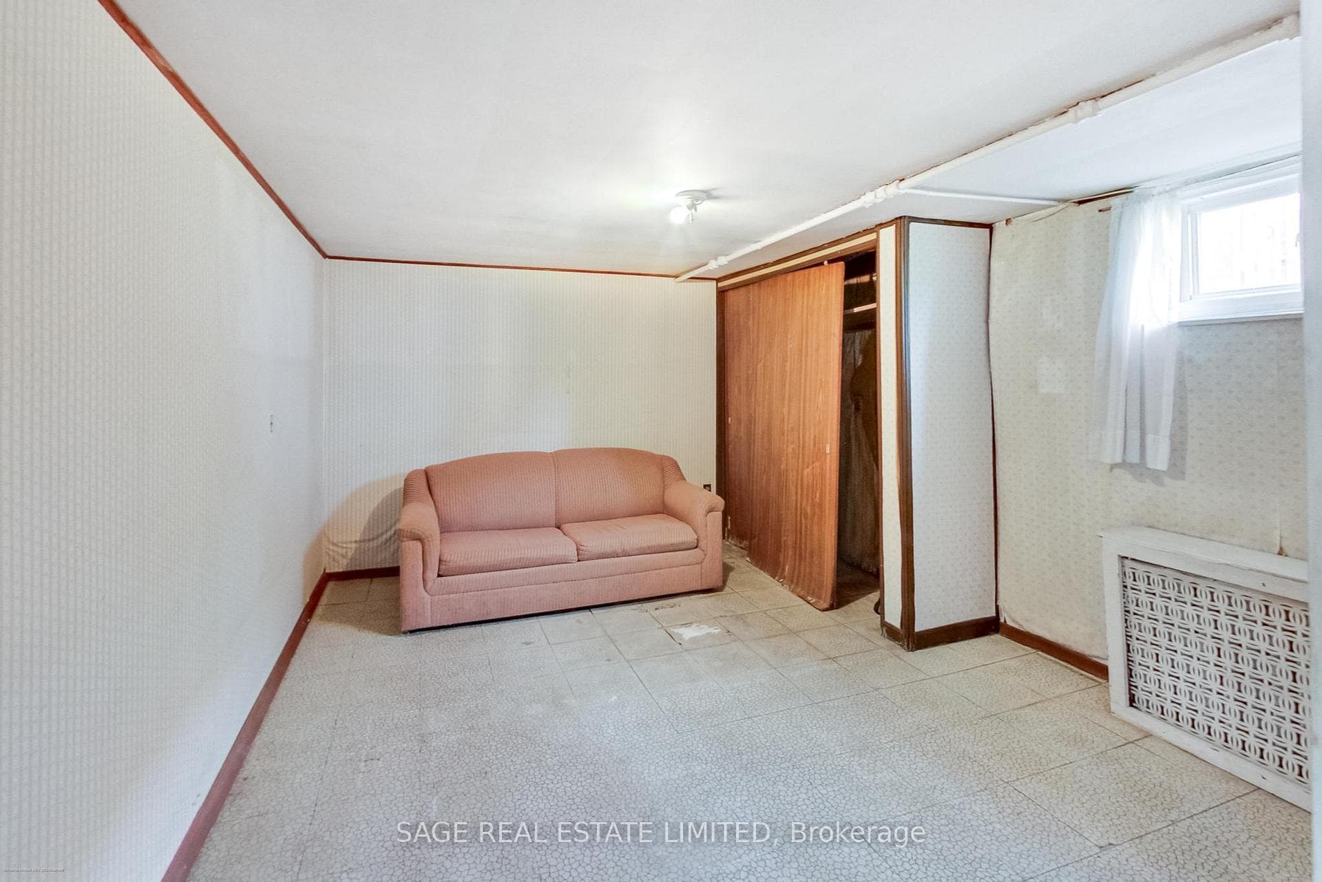 17 Elmont Drive photo 25