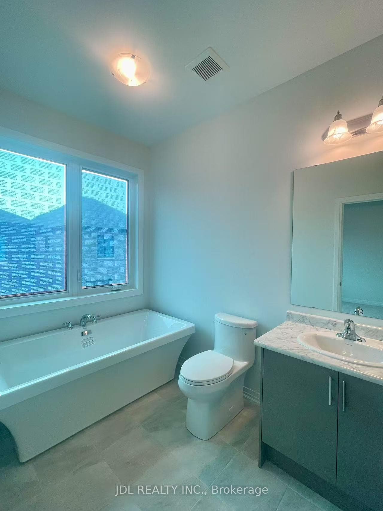 2934 Nakina Street photo 9