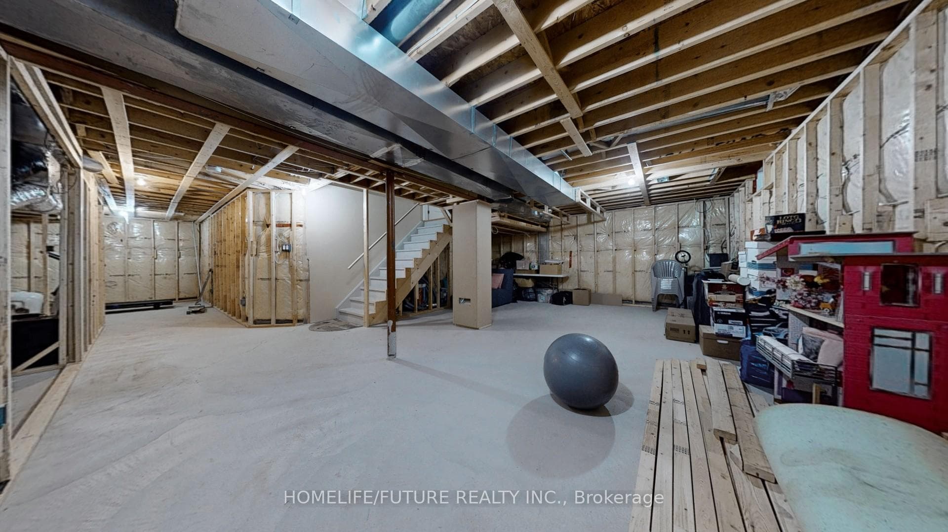 12 Tampsett Avenue photo 37