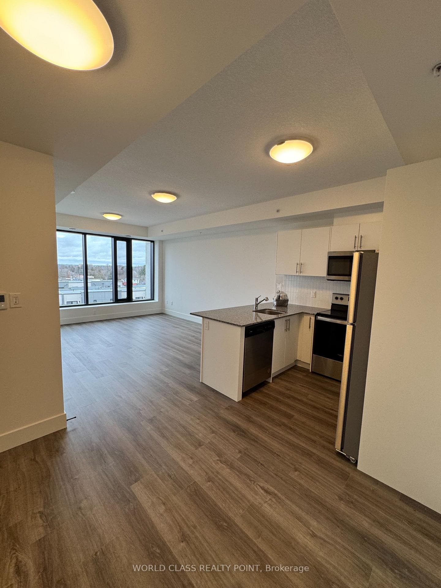 107 Roger Street Unit 609 photo 5