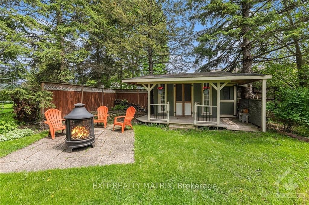 701 DOLLARD Street photo 26
