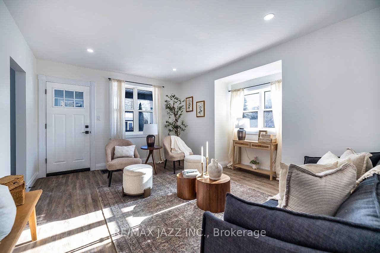 120 Elgin Street photo 8