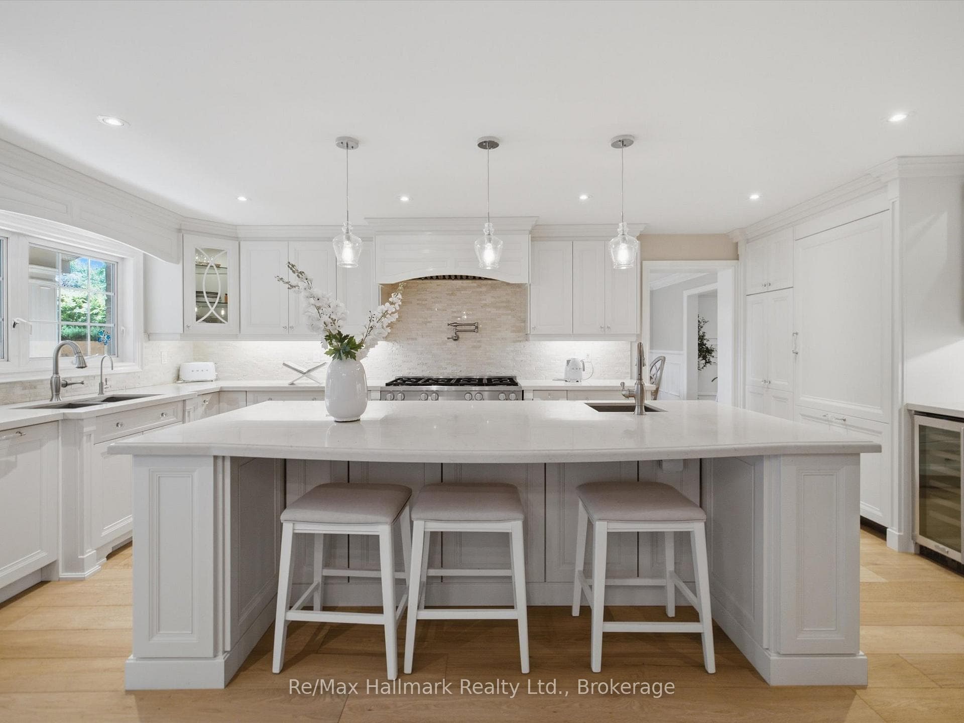 153 Cairncroft Road photo 13