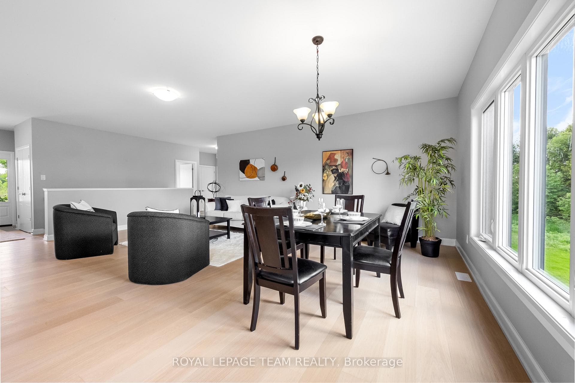 465 Pioneer Road photo 14