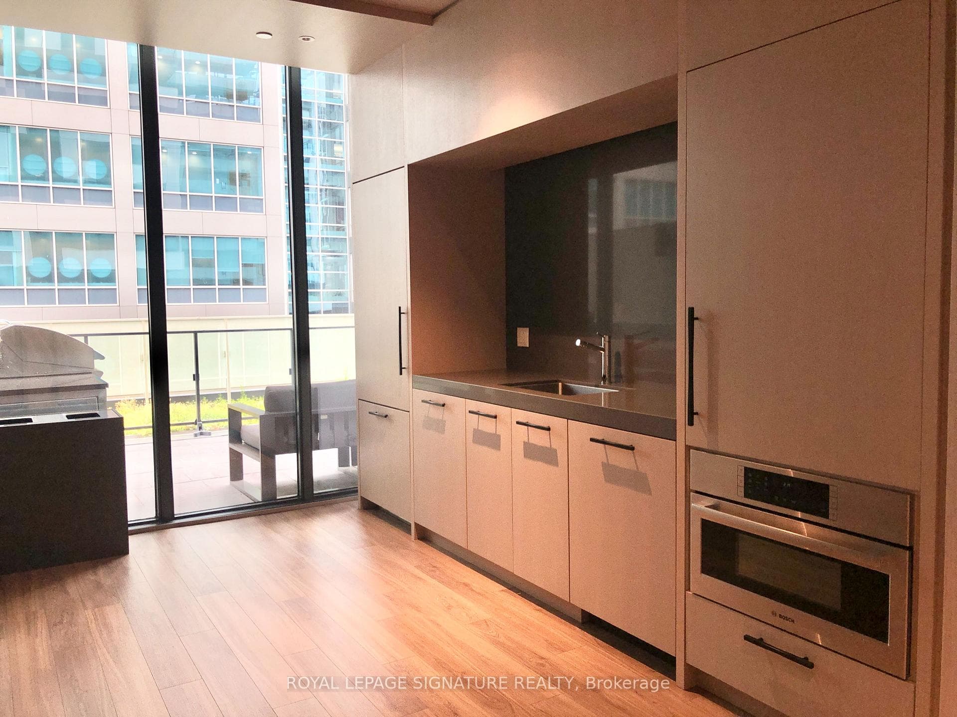 25 Richmond Street Unit 202 photo 22
