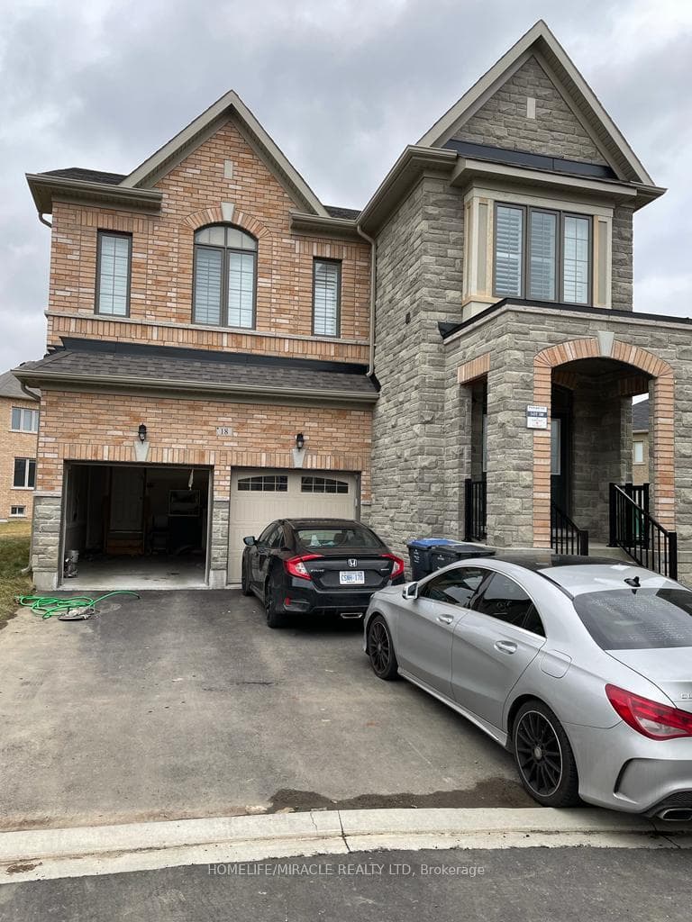 18 Bachelor Street photo 1