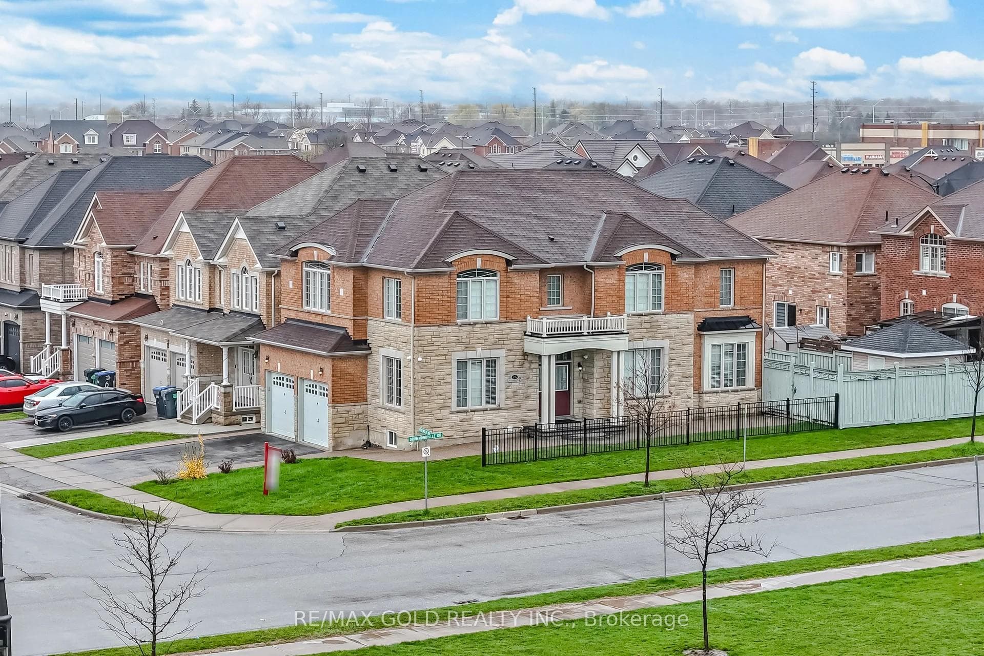 26 Drummondville Drive photo 28