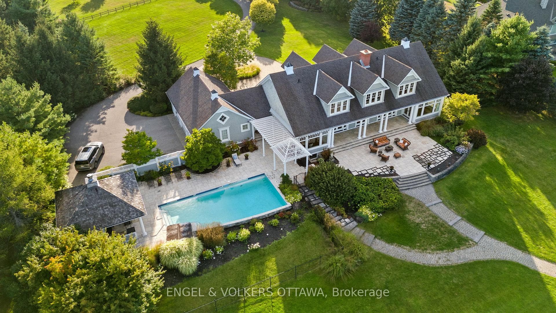 6029 Rideau Valley Drive photo 41
