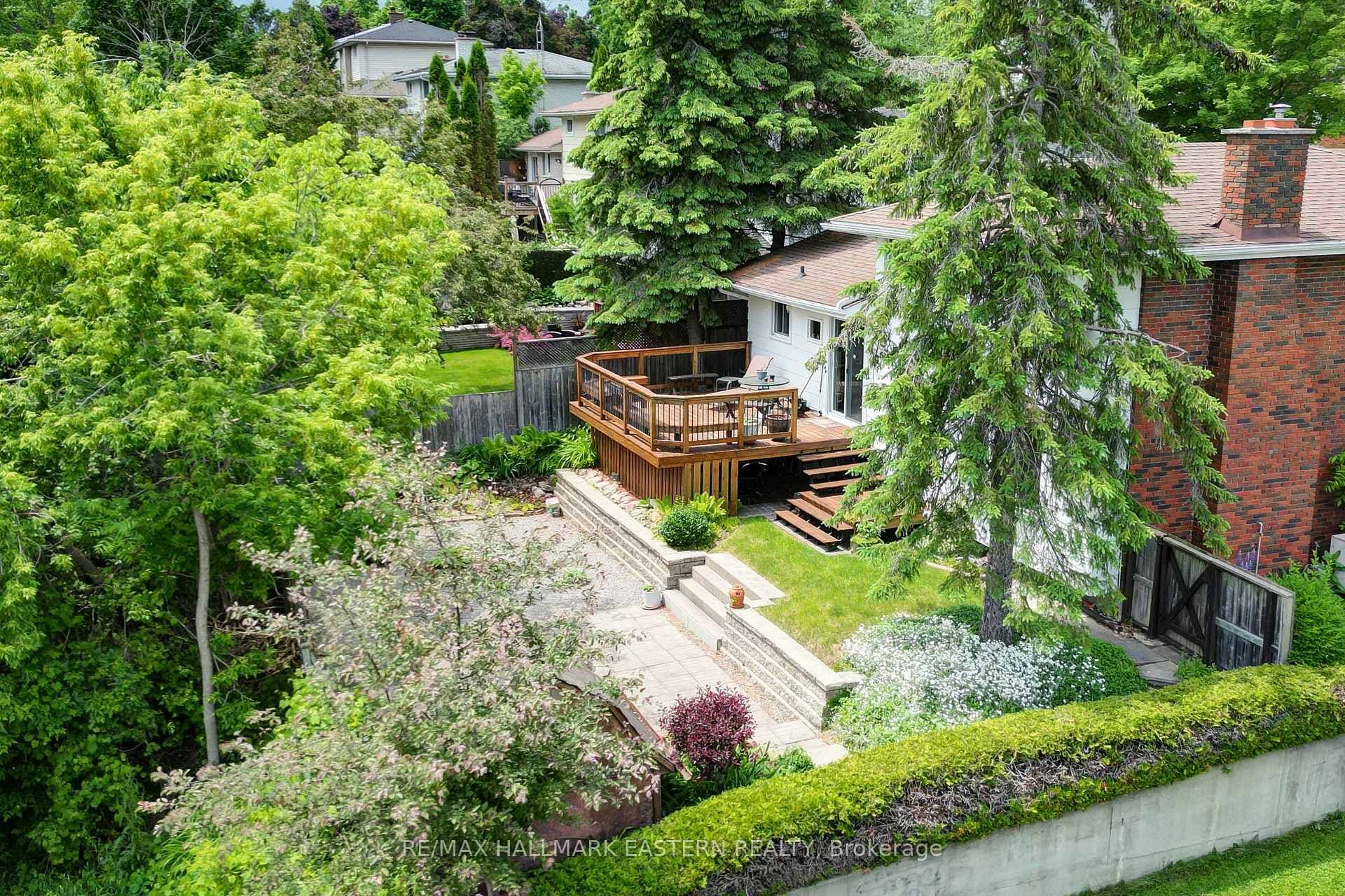 509 Montcalm Drive photo 38