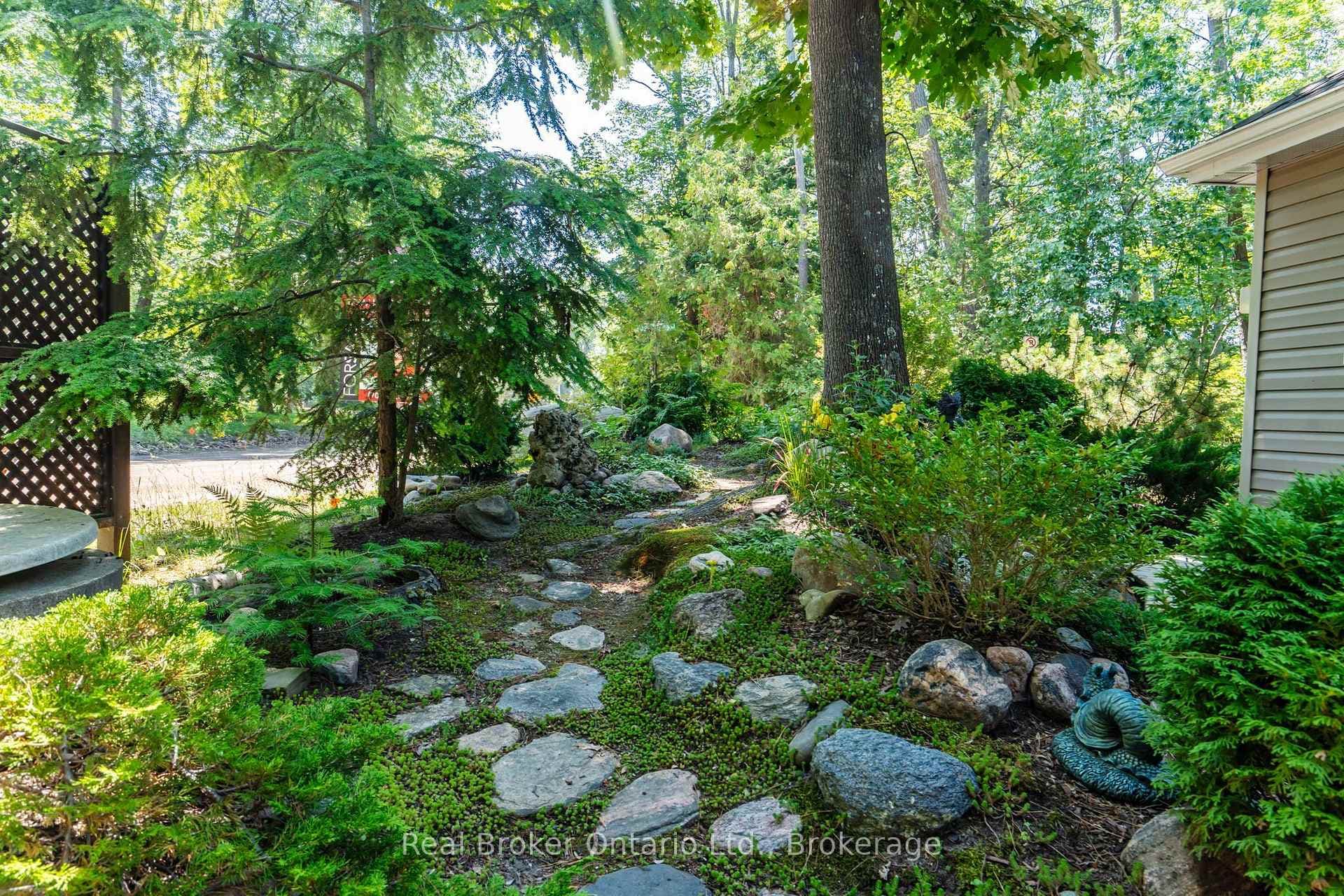224 Tiny Beaches Road S Road photo 20