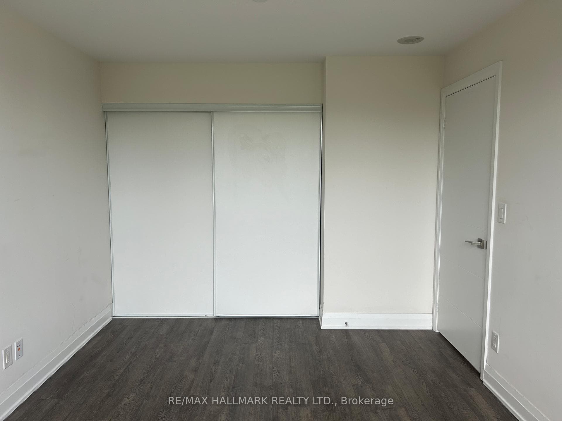 18 Uptown Drive Unit 323 photo 14