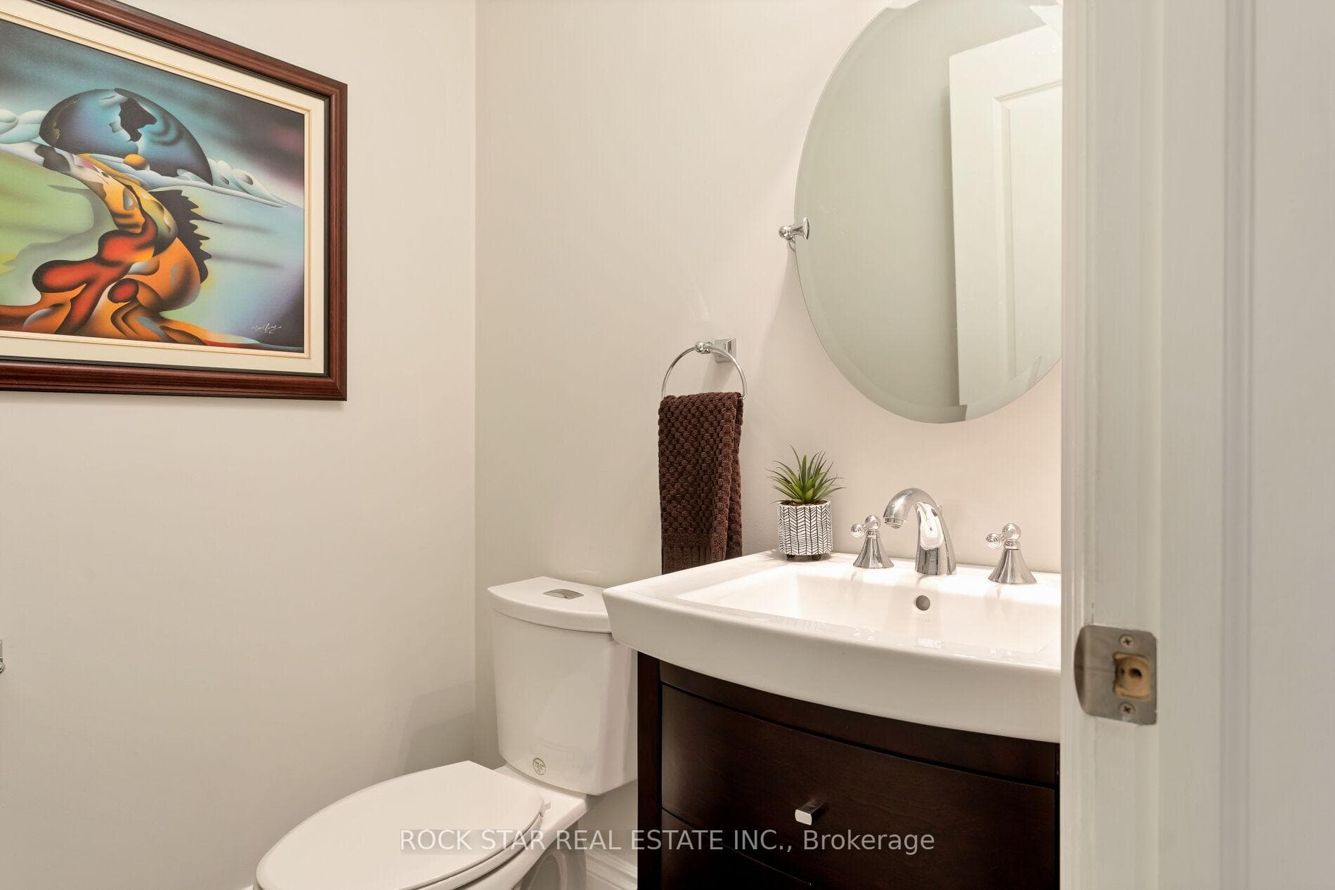 2431 Old Carriage Road photo 16