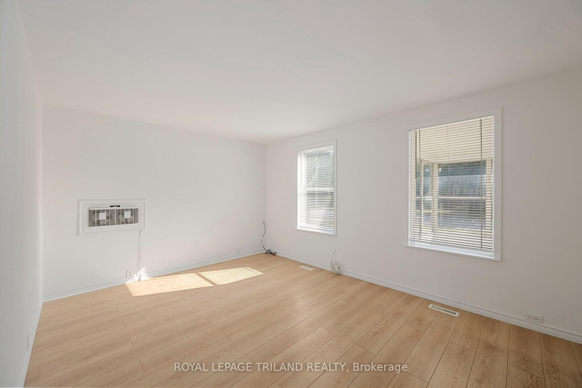97 William Street photo 4