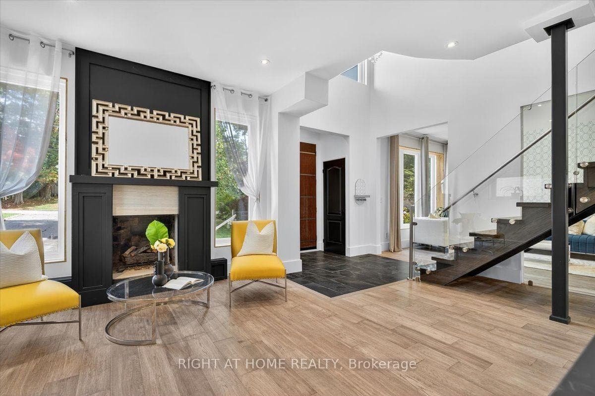64 Larwood Boulevard photo 4