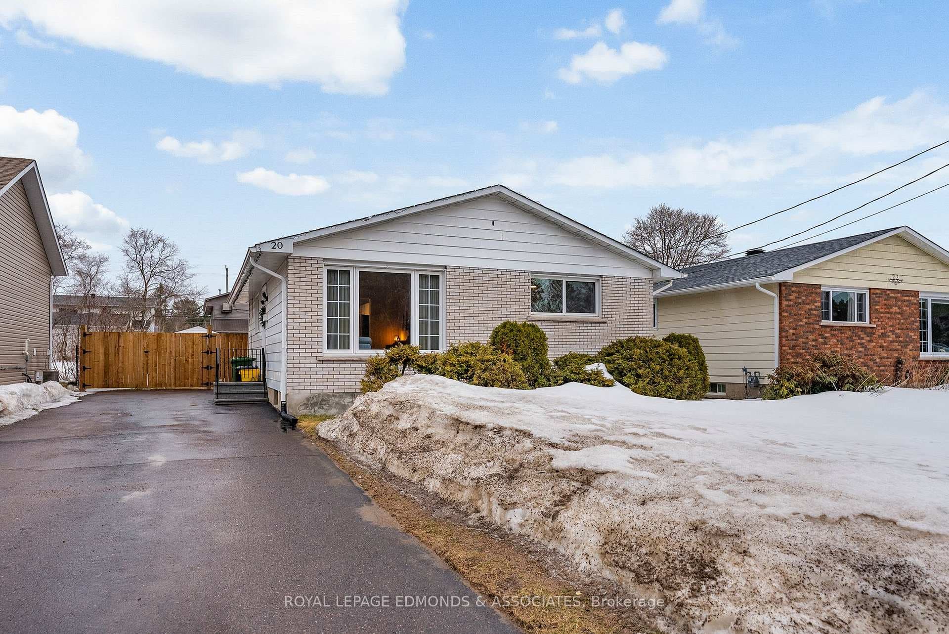 20 Wilbert Street photo 1