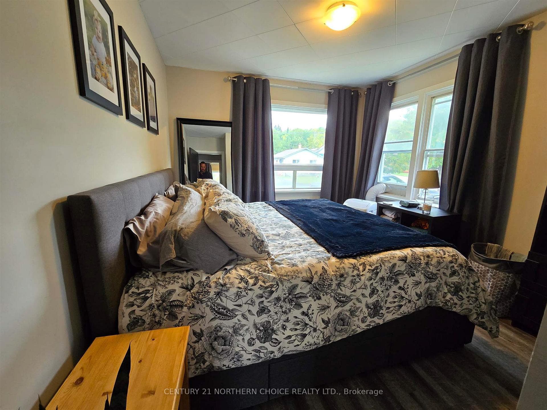 627 Sixteenth Avenue photo 20