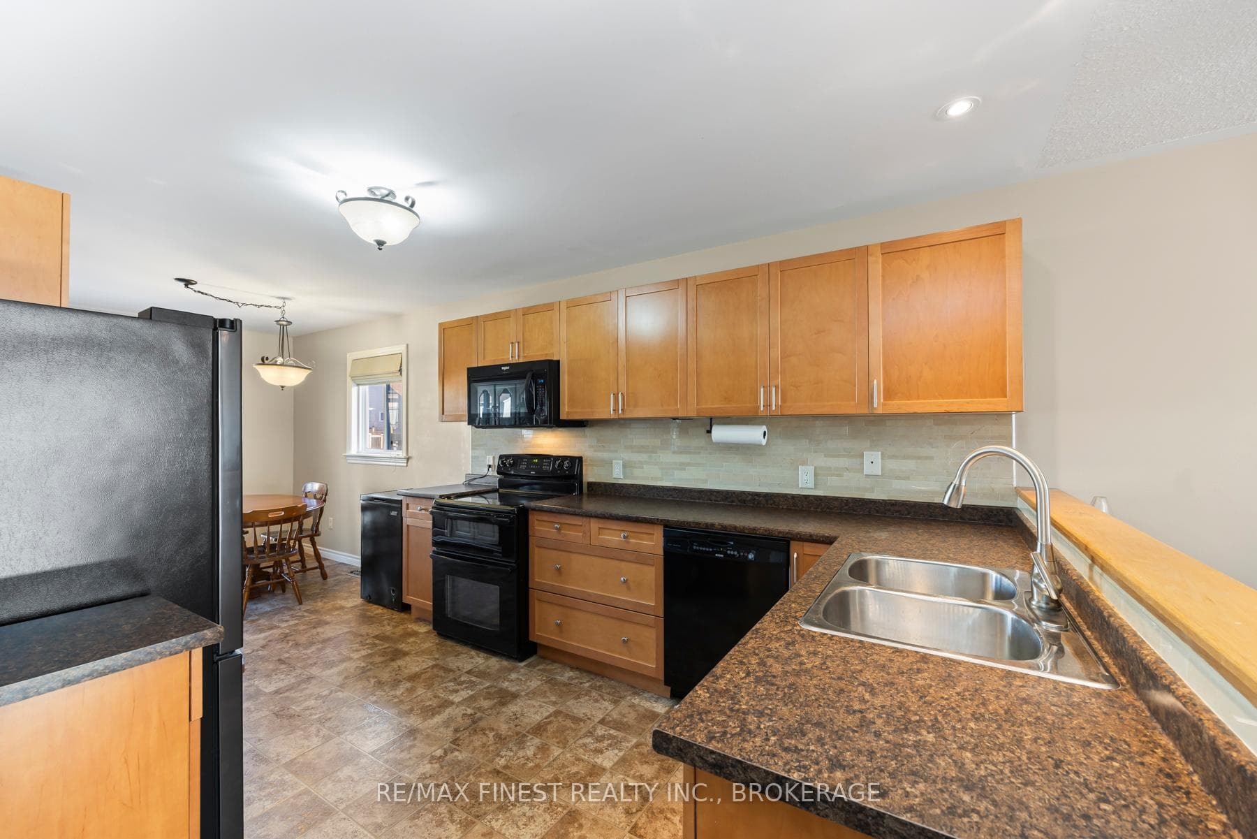 187 Kildare Avenue photo 8
