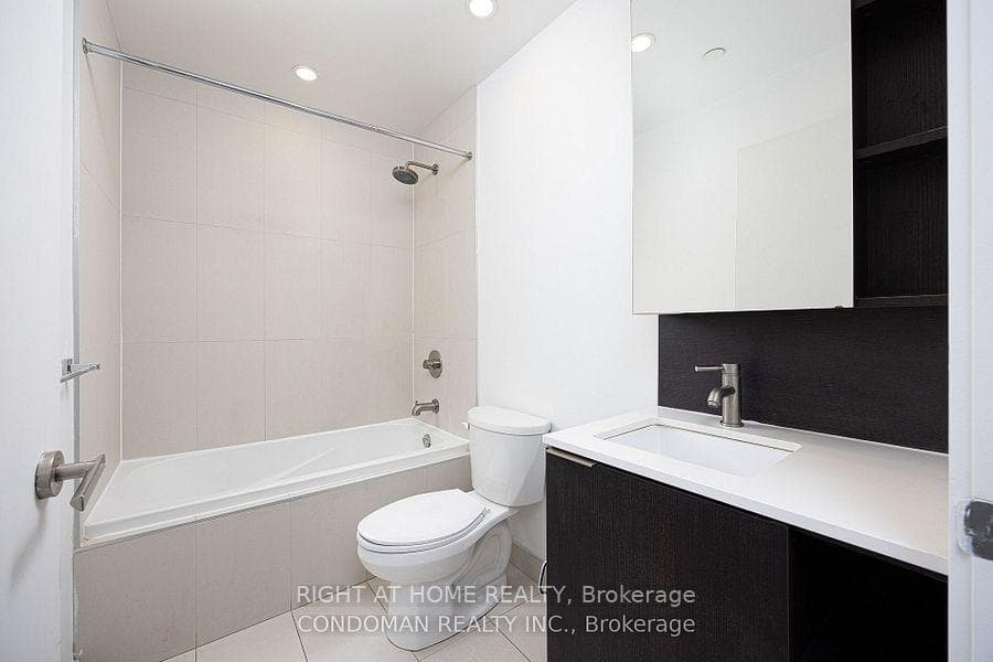 170 Sumach Street Unit 2313 photo 6