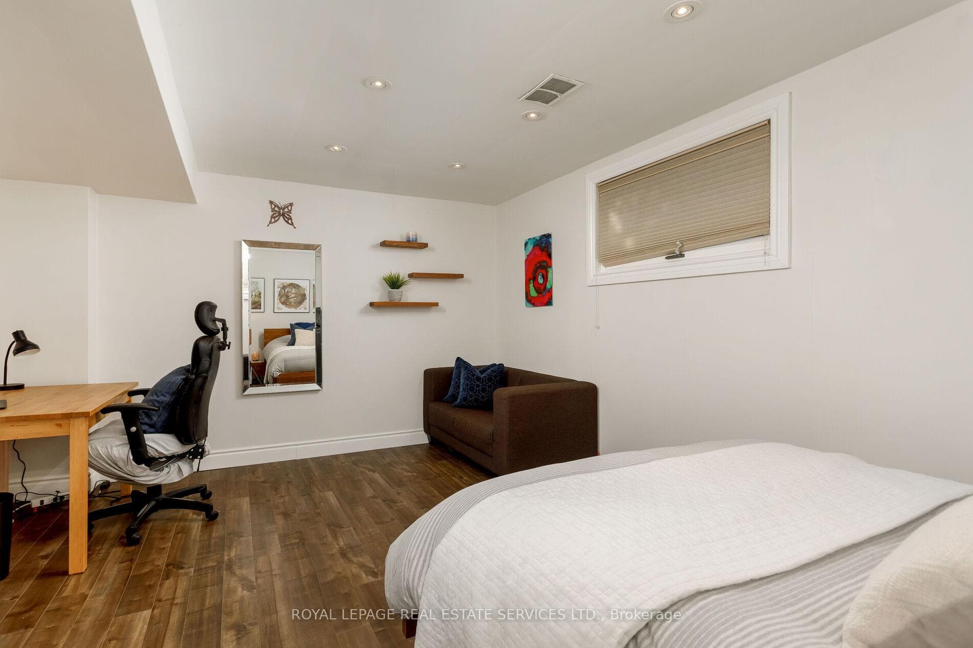 3 Wingrove Hill photo 26