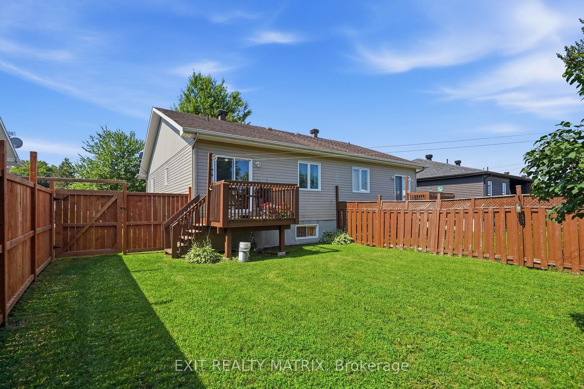 313 Nelson Street photo 25