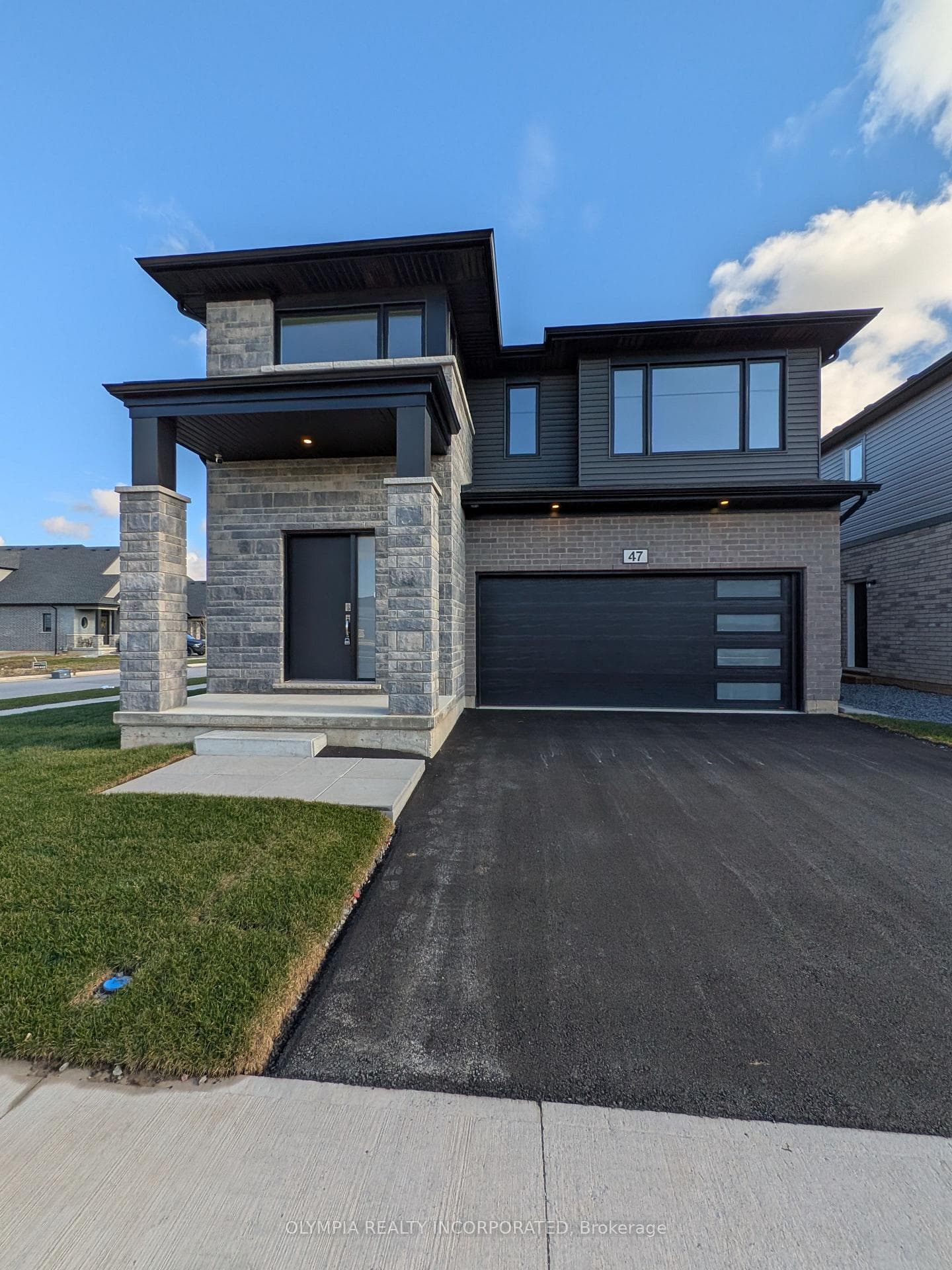 47 Samuel Avenue photo 33