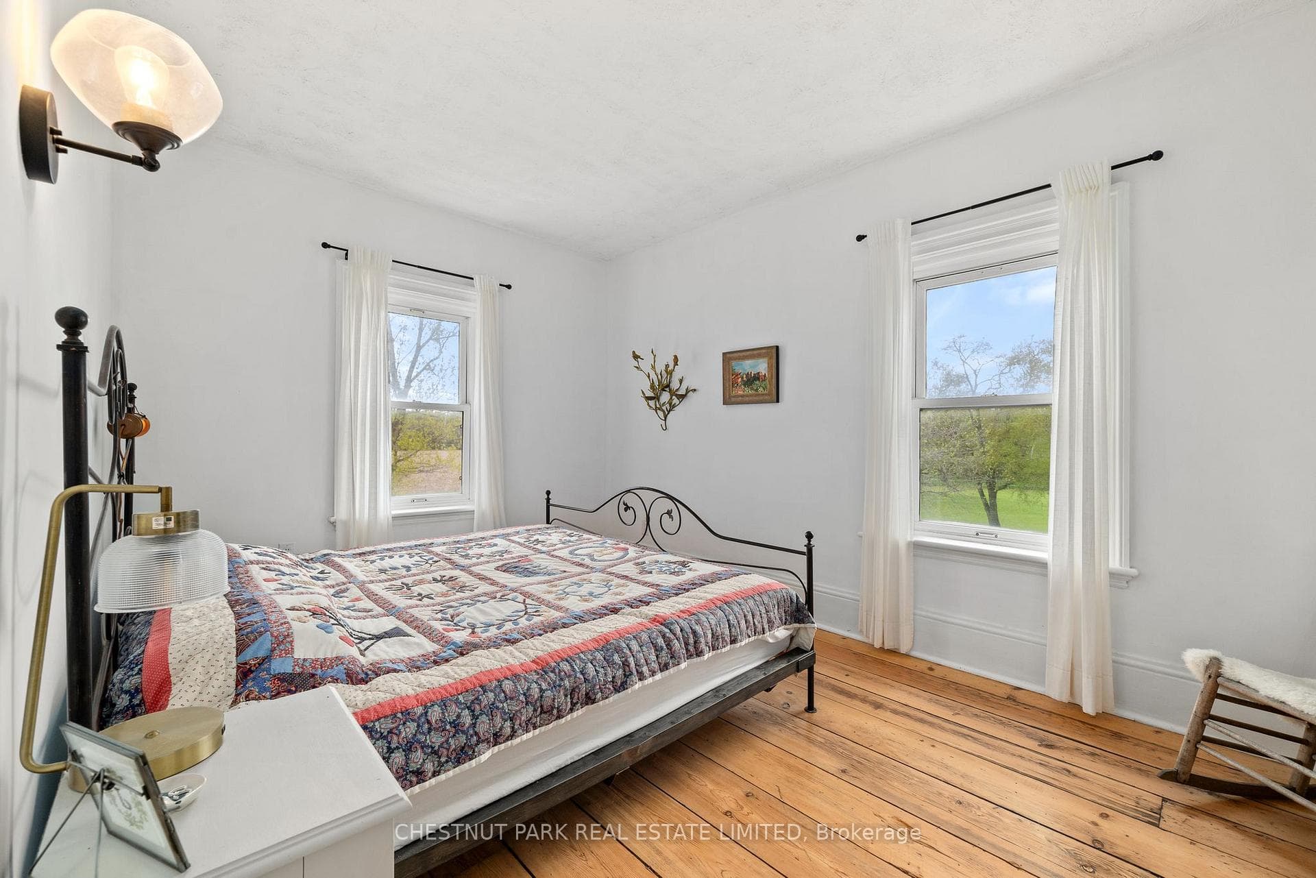 167 Davis Road photo 29