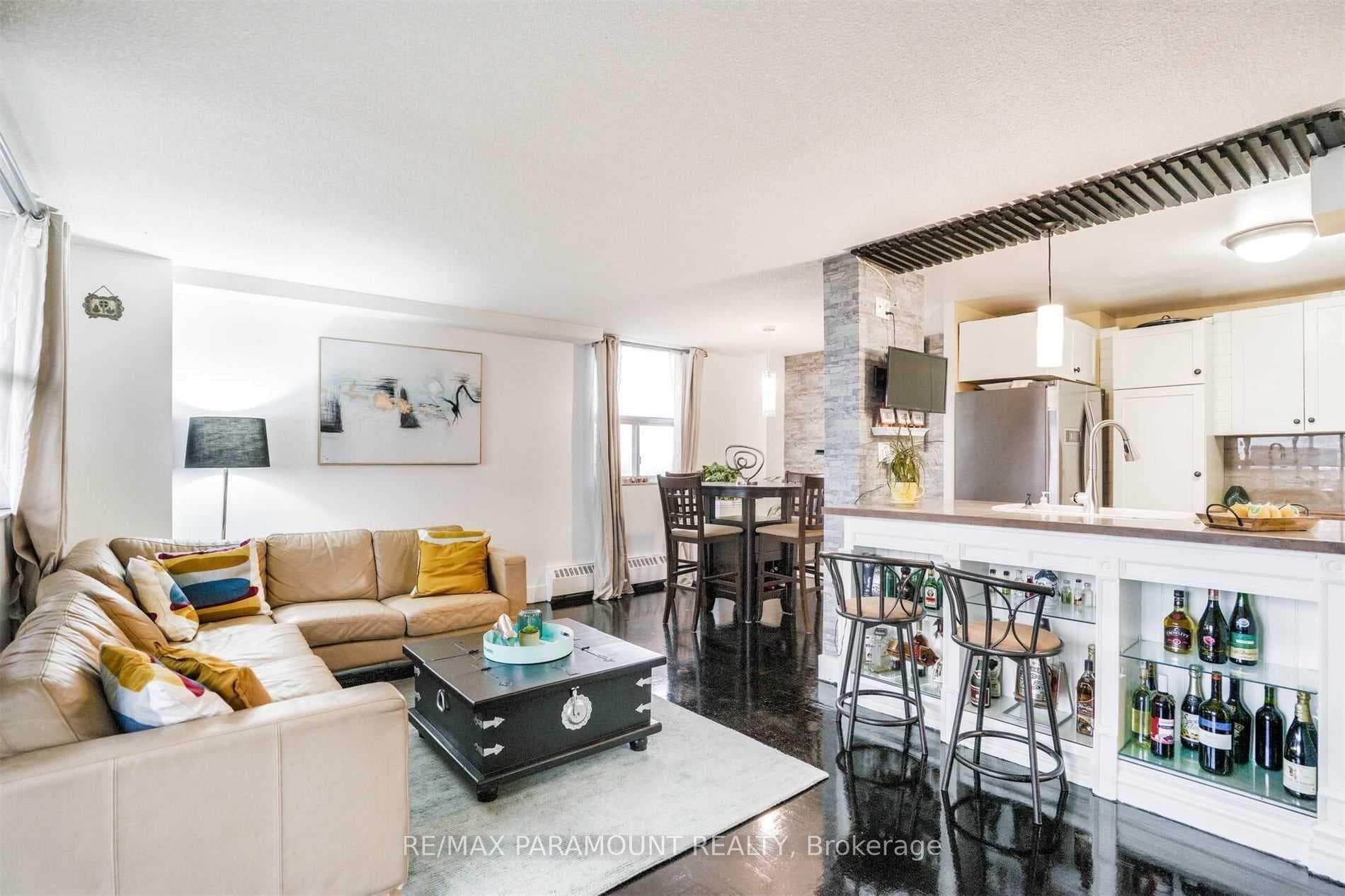 2645 Kipling Avenue Unit 1903 photo 8
