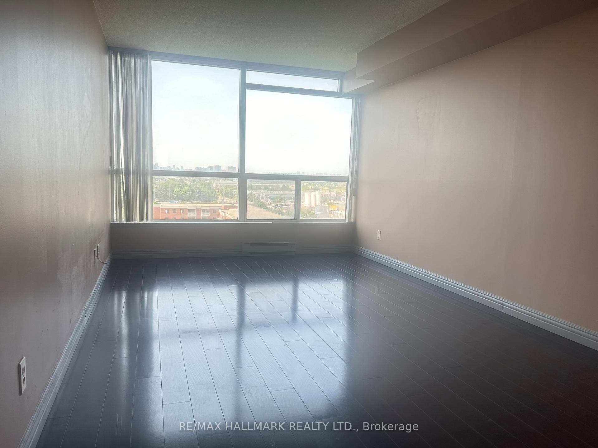 4725 Sheppard Avenue Unit 1112 photo 10