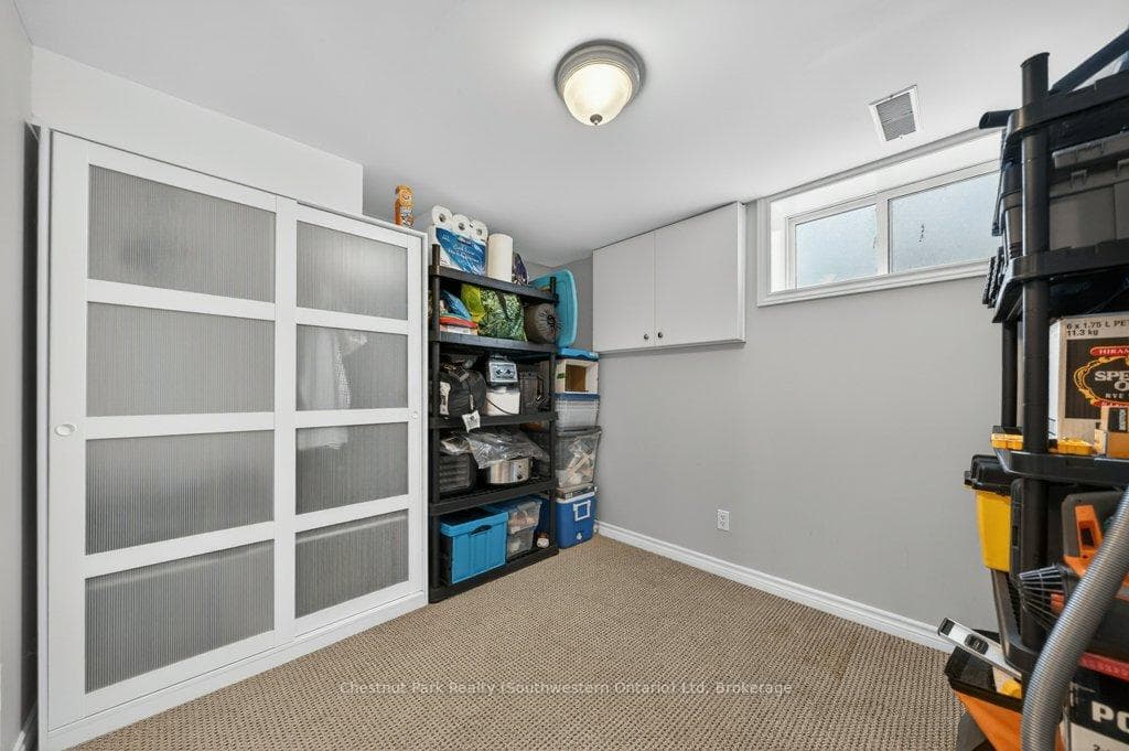 Storage or Office Space