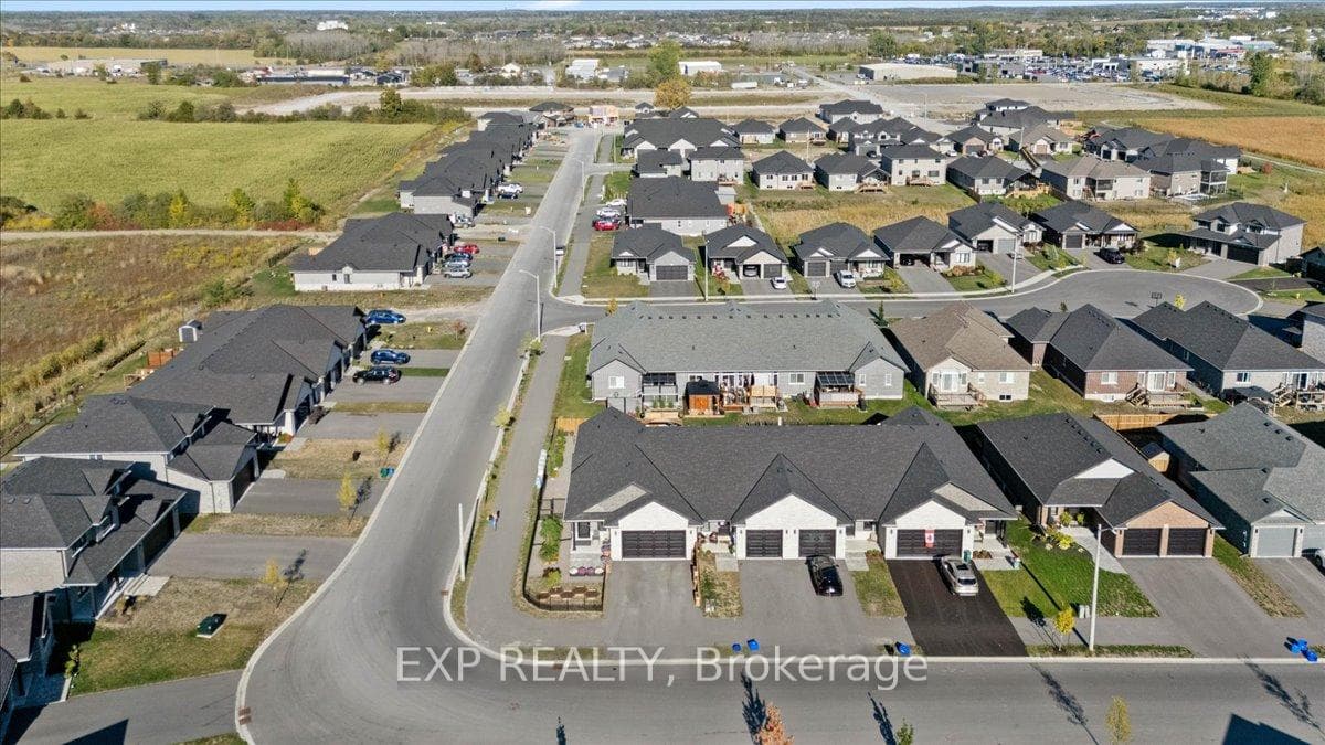 30 Raycroft Drive photo 32