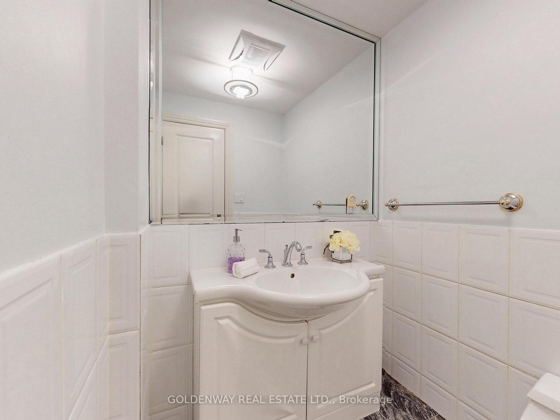 17 Garden Park Avenue photo 16