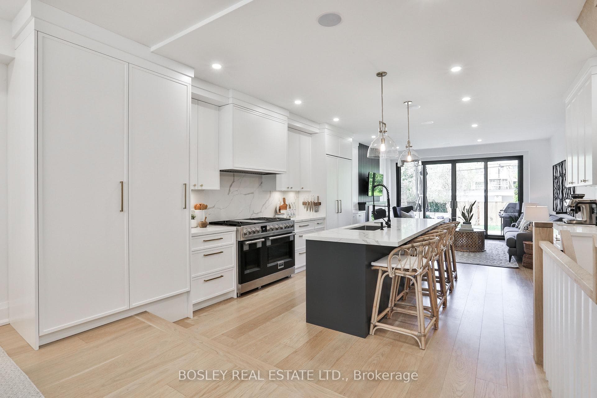 Stunning chef's kitchen