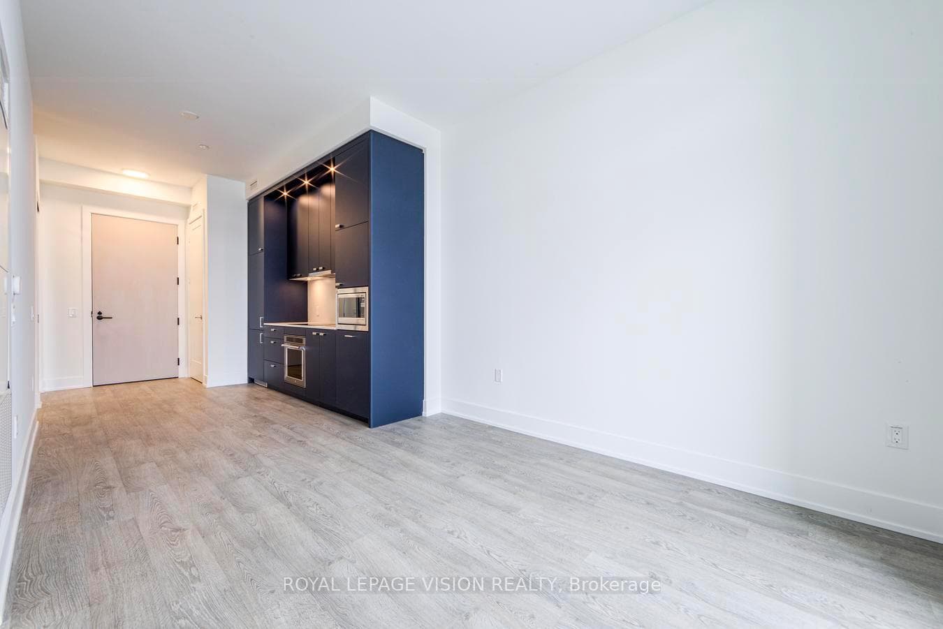 858 Dupont Street Unit 213 photo 15