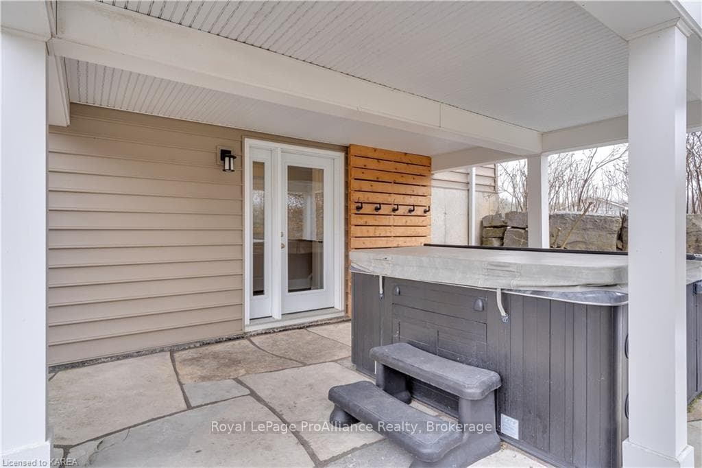 2489 QUABBIN Road photo 24