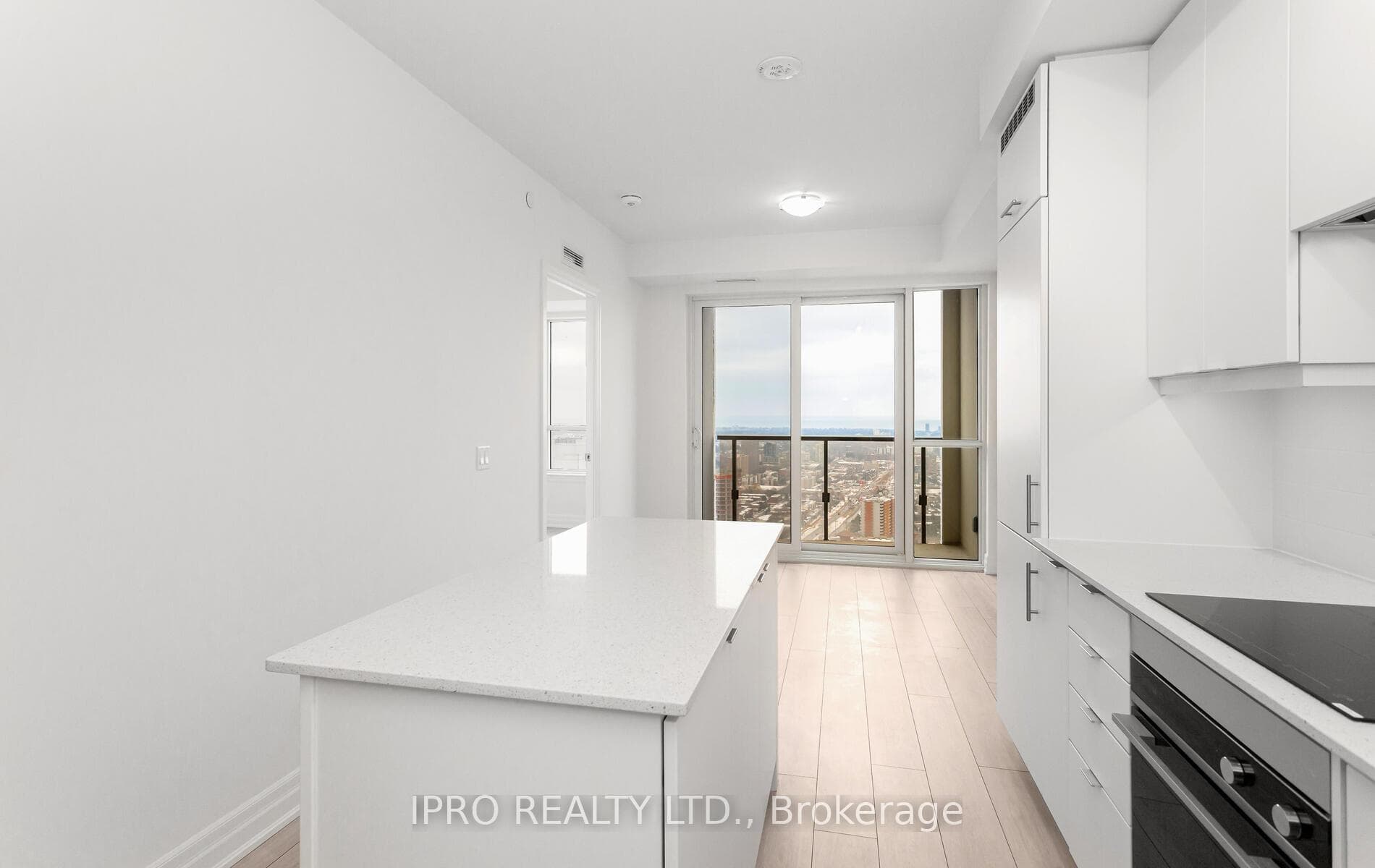 30 Elm Drive Unit 3507 photo 8