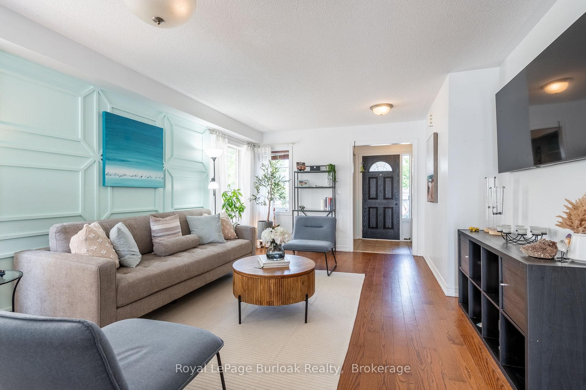 63 Fiddlehead Crescent photo 7